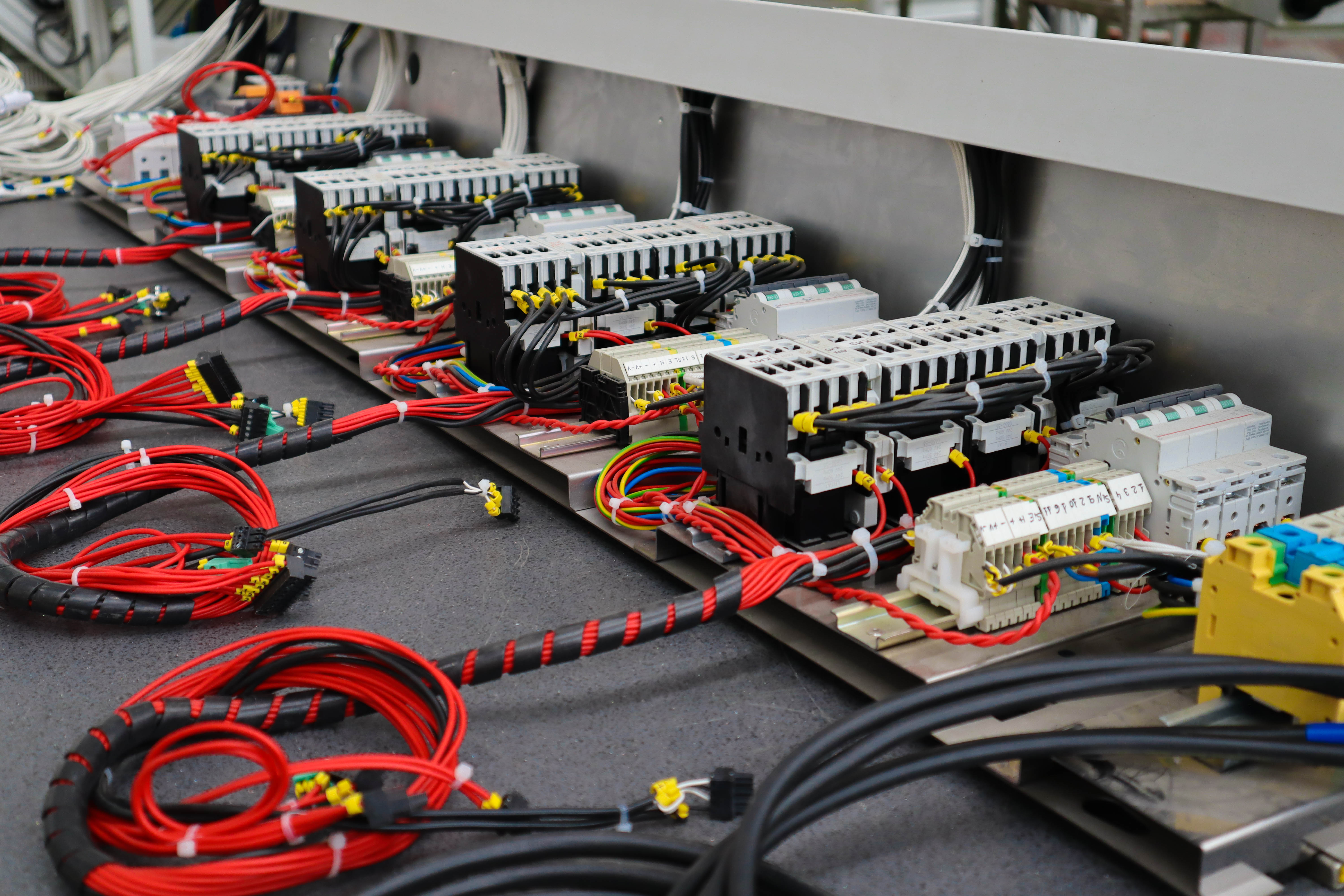 CABLEADO DE ARMARIOS ELECTRICOS SERIADOS