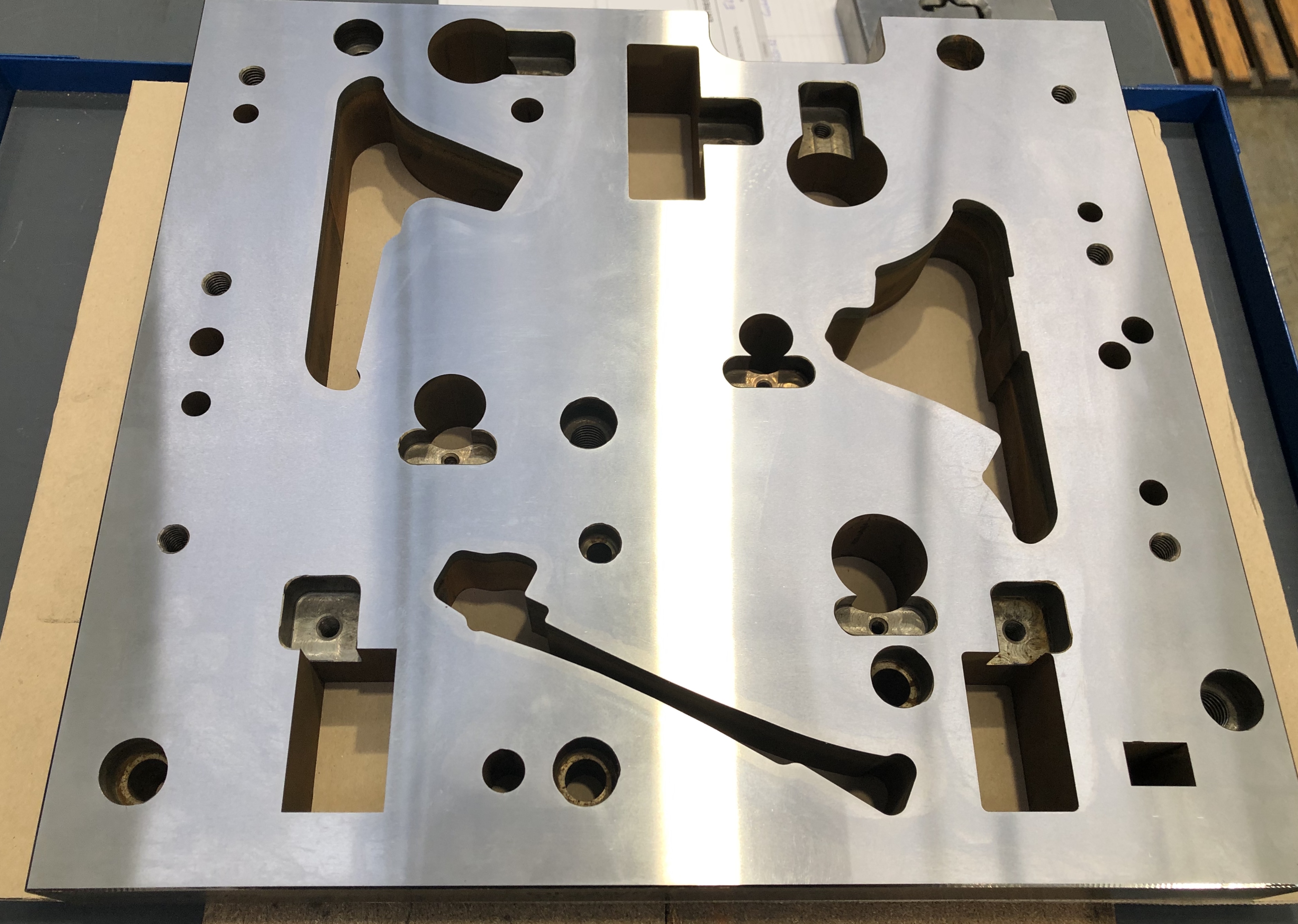 Fabricación y reparación de matrices
